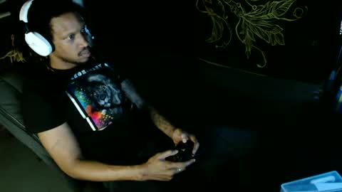 xxxjrstrokesxxx online show from February 2025 08:00:02 PM