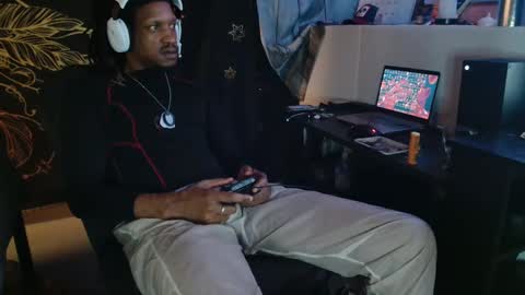 xxxjrstrokesxxx online show from March 2025 06:01:01 AM