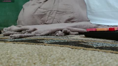 Lola online show from February 2026 08:27:02 PM