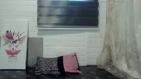 Snapshot of xxxmaria427916 chatting on January 2025 03:17:01 AM Windy online show from January 2025 03:17:01 AM