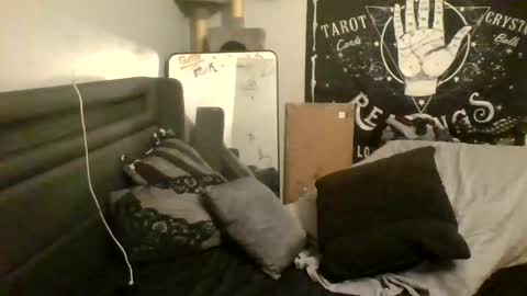 Misti online show from December 2025 09:47:02 AM