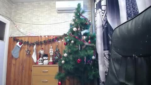 Snapshot of xxxnewlywedsxxx chatting on December 2025 02:01:02 PM Lana online show from December 2025 02:01:02 PM