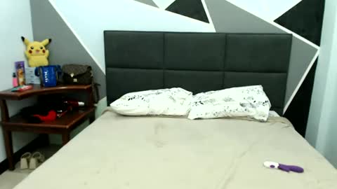 xxxur_wild_asianxxx online show from March 2025 11:39:02 AM