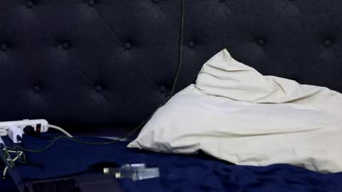 Snapshot of xzavion_ chatting on December 2025 02:28:02 AM Xzavion online show from December 2025 02:28:02 AM