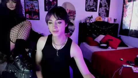 xzerox_ online show from February 2026 05:19:02 PM