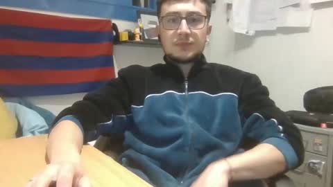 Snapshot of yakajoe97 chatting on December 2024 10:57:02 PM yakajoe97 online show from December 2024 10:57:02 PM