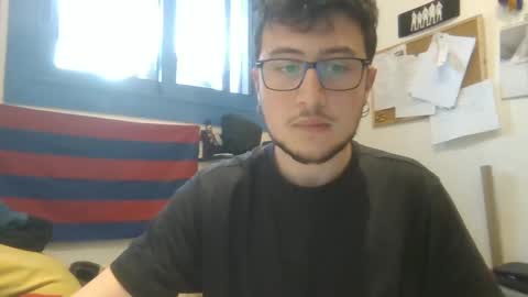 Snapshot of yakajoe97 chatting on February 2025 09:43:01 AM yakajoe97 online show from February 2025 09:43:01 AM