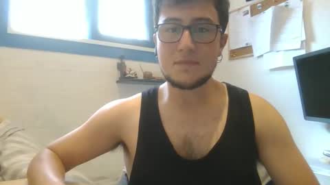 Snapshot of yakajoe97 chatting on October 2025 12:17:02 PM yakajoe97 online show from October 2025 12:17:02 PM