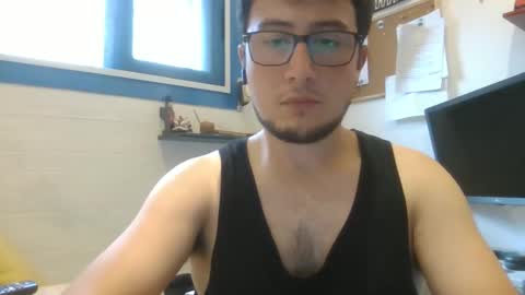 Snapshot of yakajoe97 chatting on October 2025 12:49:01 PM yakajoe97 online show from October 2025 12:49:01 PM