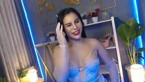 yakarena online show from October 2025 07:06:01 AM