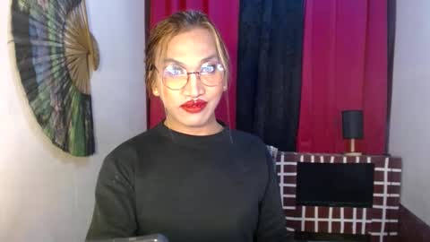 lorien gosper online show from December 2024 11:54:01 AM