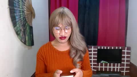 lorien gosper online show from January 2025 11:11:01 AM