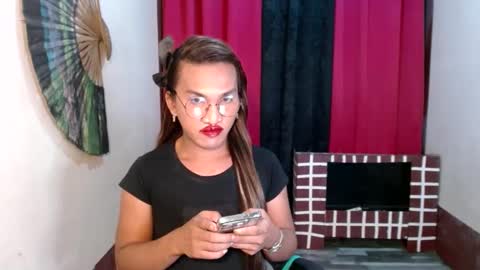 lorien gosper online show from January 2025 02:19:01 PM