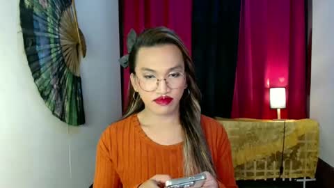 lorien gosper online show from February 2025 11:14:02 AM