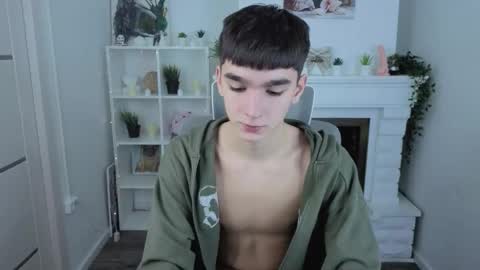 yamitwink online show from November 2025 08:23:02 PM