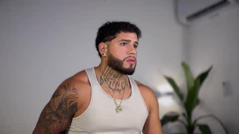 yamp sambrano online show from November 2025 03:05:01 AM