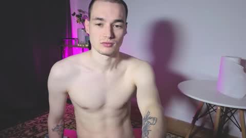 Snapshot of yan_rizen chatting on November 2025 04:23:02 AM Yan online show from November 2025 04:23:02 AM