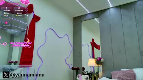 Yana  online show from December 2025 07:46:02 AM