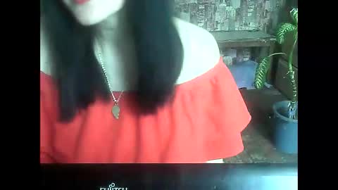 Snapshot of yanafiesta chatting on April 2026 09:35:02 AM yanafiesta online show from April 2026 09:35:02 AM