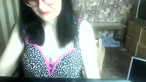 Snapshot of yanafiesta chatting on July 2026 12:34:01 PM yanafiesta online show from July 2026 12:34:01 PM
