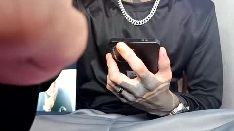 Yan online show from February 2026 03:33:02 AM