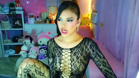 Snapshot of yang_audreylone chatting on June 2026 12:48:01 AM YANG AUDREY LONE online show from June 2026 12:48:01 AM