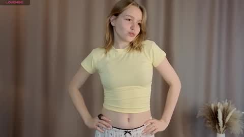 Kate online show from October 2025 03:11:01 PM