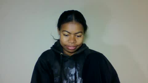 yannick_01 online show from June 2026 10:32:01 PM