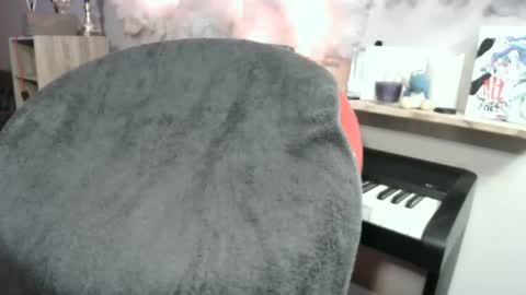 yannsolo8106 online show from November 2025 03:12:02 PM