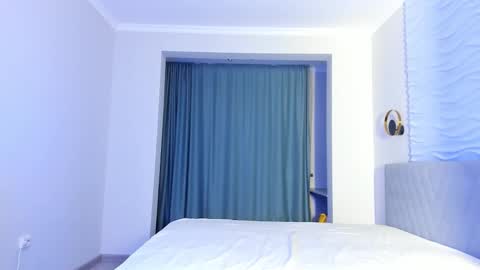 Snapshot of yanyaan chatting on January 2026 10:04:01 PM Yana online show from January 2026 10:04:01 PM