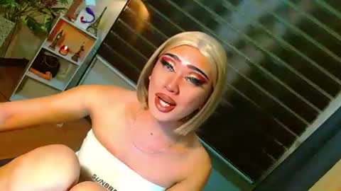 miss yasii online show from April 2026 08:10:02 PM