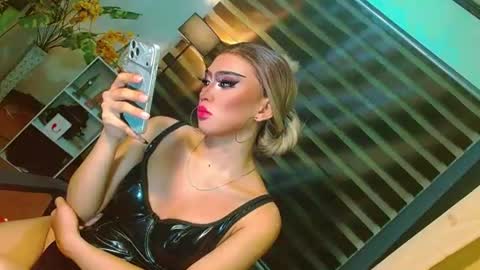 miss yasii online show from July 2026 04:24:01 PM