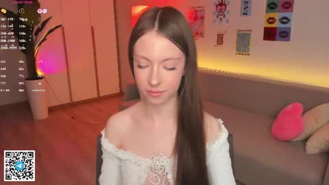 Snapshot of yasmin_kass chatting on June 2026 06:30:02 AM Yasmin online show from June 2026 06:30:02 AM