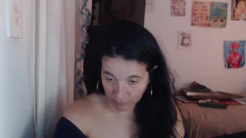 Snapshot of yasmin_love85 chatting on September 2025 03:35:01 PM yasmin_love85 online show from September 2025 03:35:01 PM