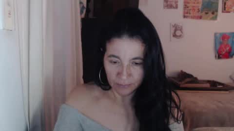 Snapshot of yasmin_love85 chatting on October 2025 03:57:02 PM yasmin_love85 online show from October 2025 03:57:02 PM