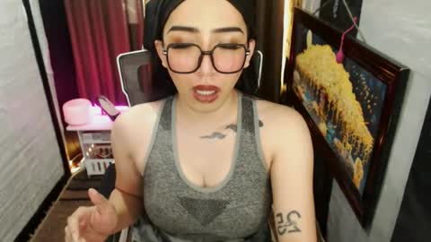 yassiered online show from May 2026 09:06:01 AM