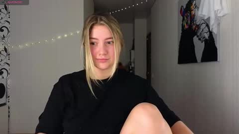 Yasyaa  online show from January 2025 03:00:02 AM