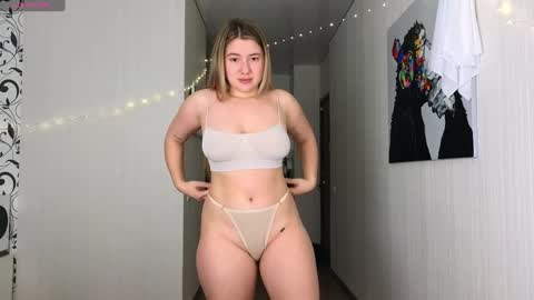 Yasyaa  online show from February 2025 02:22:02 AM