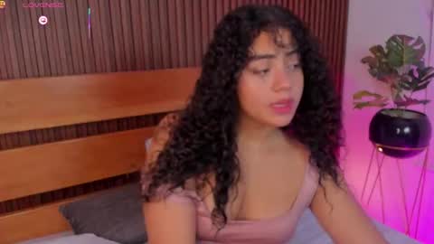 yaya23x online show from November 2025 02:50:02 PM