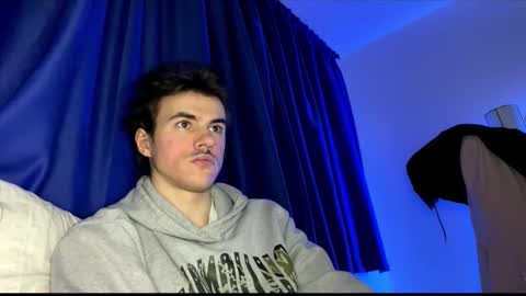 Snapshot of yayay333 chatting on January 2026 05:26:02 PM yayay333 online show from January 2026 05:26:02 PM