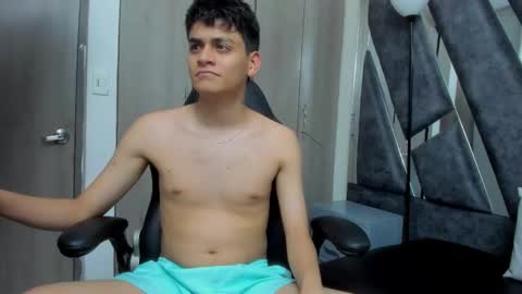 yef_thinn online show from January 2026 03:53:01 AM