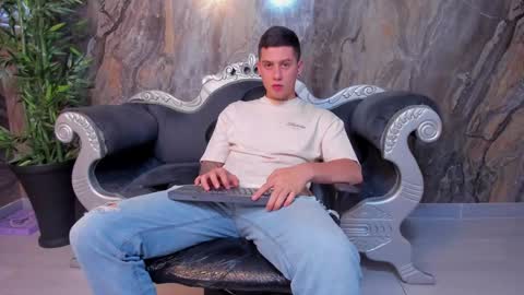 YEIKO ROMERO online show from February 2025 11:48:01 PM