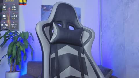 YEIKO ROMERO online show from March 2026 05:08:01 PM