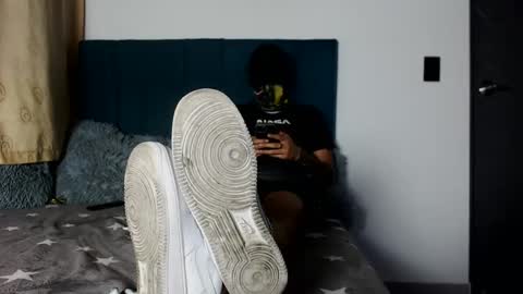 yeisongomezz online show from September 2025 08:14:01 AM