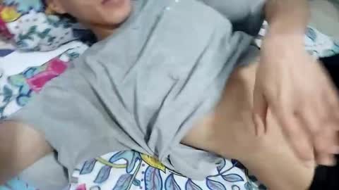 yeisongomezz online show from October 2025 12:01:02 AM