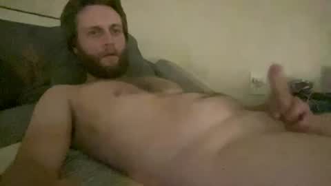 Snapshot of yekim69 chatting on September 2025 02:27:02 AM Jennmike online show from September 2025 02:27:02 AM