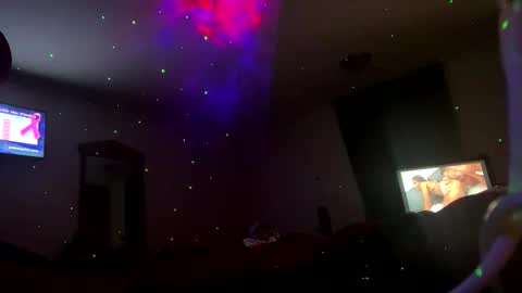 Snapshot of yelladaniella chatting on October 2025 08:34:02 AM Ella Ts online show from October 2025 08:34:02 AM