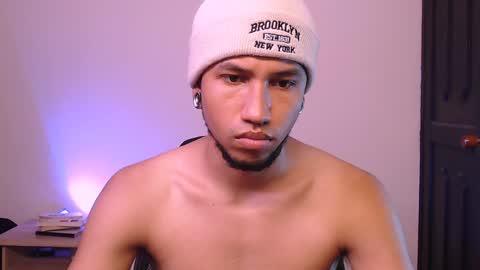 Snapshot of yerfon_s1 chatting on January 2025 12:59:02 AM Yeff ind. model online show from January 2025 12:59:02 AM