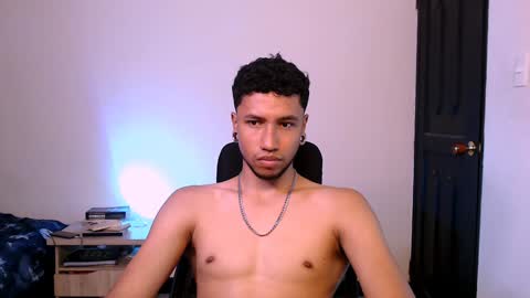 Snapshot of yerfon_s1 chatting on January 2025 10:45:01 PM Yeff ind. model online show from January 2025 10:45:01 PM