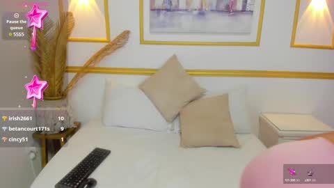 yesenia online show from February 2025 10:50:01 PM